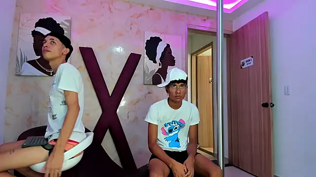 SWEET_RABBIT1's cam snapshot