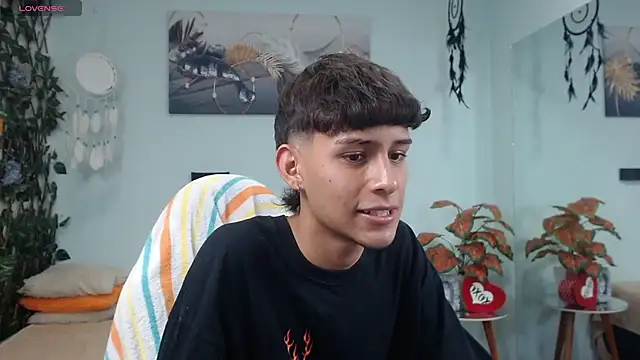 DraxBlade09 live sex cam