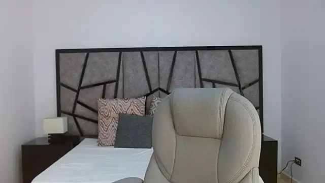 adhara_cortez live sex cam