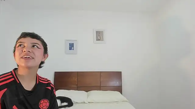 hardcoreheat_ind live sex cam