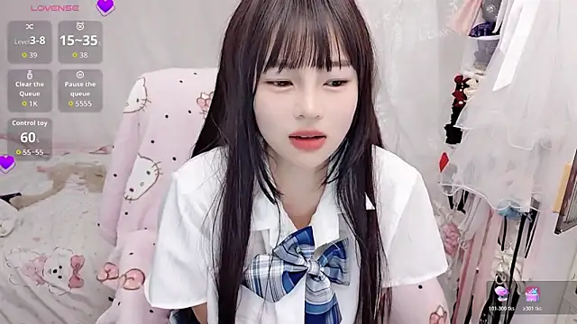 9aunatiis live sex cam