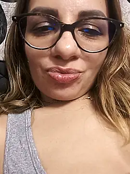 mariahotgirl's cam snapshot