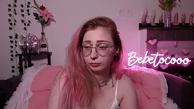 bebetocooo's cam snapshot