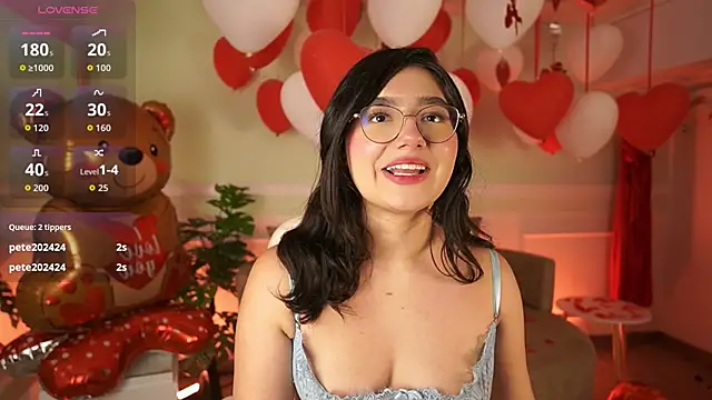 EmilyTurneer's cam snapshot