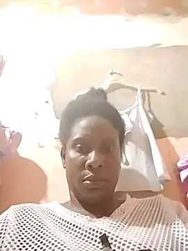 sofia-03's cam snapshot