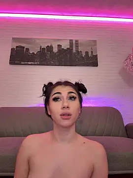 Kira_West's cam snapshot