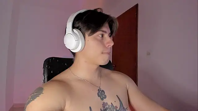 Giordano_Russo live sex cam