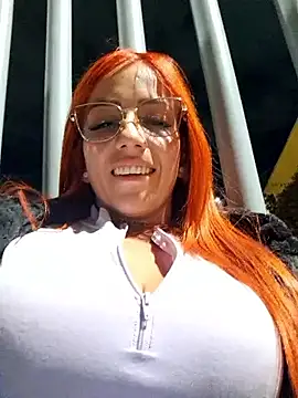 Alis_xxx live sex cam