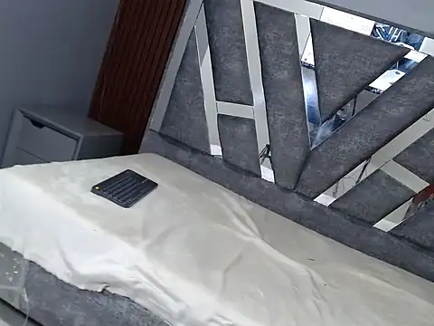 Miasophia23's cam snapshot