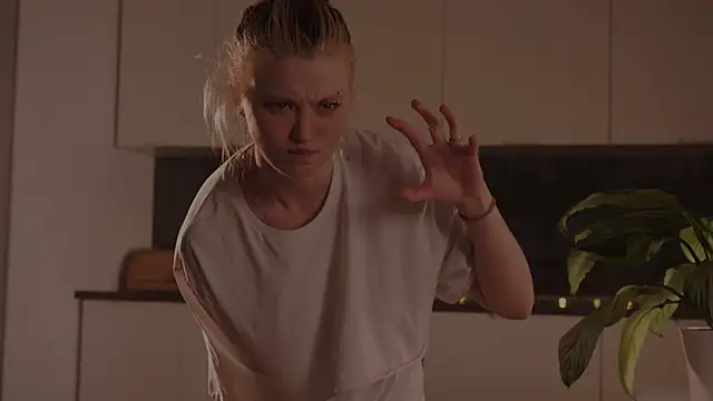 EleniRoeber live sex cam