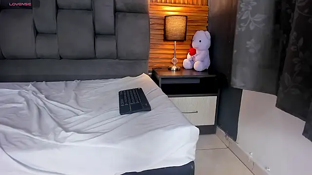 ellie_doll1 live sex cam