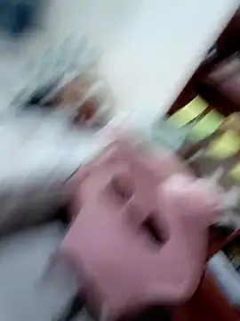 Iris_love18 live sex cam