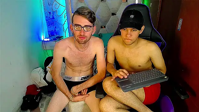 Top_and_bottom live sex cam