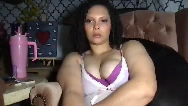 LuLuValenttine101 live sex cam