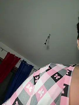 menina_coimbrinha live sex cam