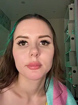 Alina_Vibe_Me live sex cam