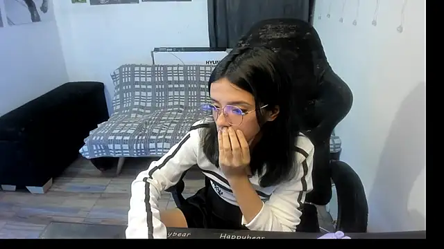 Candy__Girll18's cam snapshot