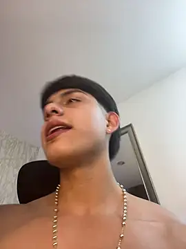 Lander_Cruz live sex cam