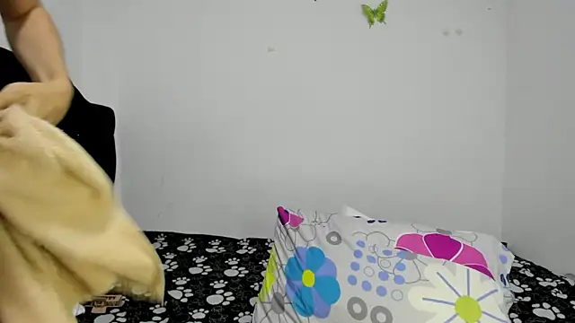 valentine_loves live sex cam