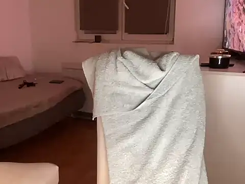 alekandrobg live sex cam