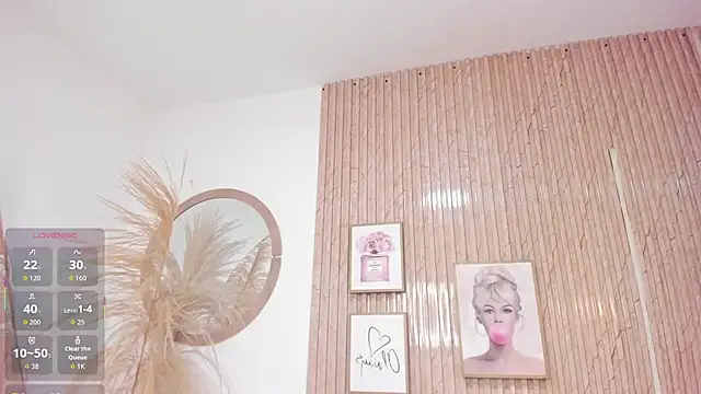 Sally_Dvine's cam snapshot