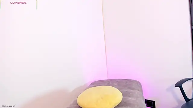 Ana__victoriaa's cam snapshot