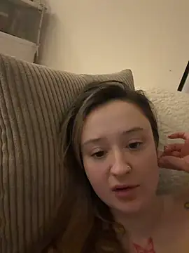 LilyLuck_'s cam snapshot