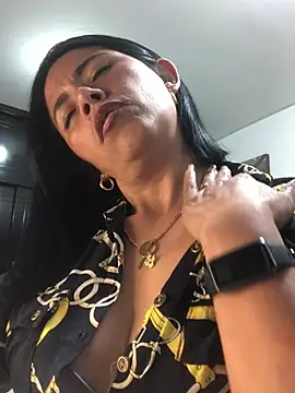 sharoon_cheerry's cam snapshot