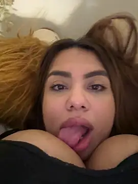 valeria2019hot live sex cam