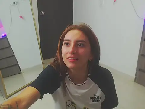 Mis_Cersi's cam snapshot