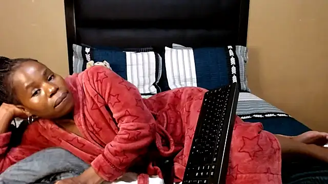 AppleAsss's cam snapshot