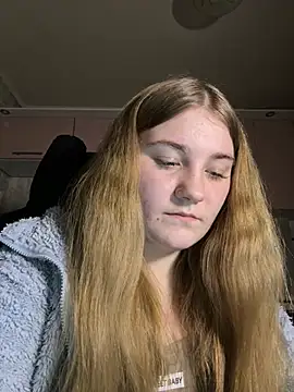 FLOWERS555's cam snapshot