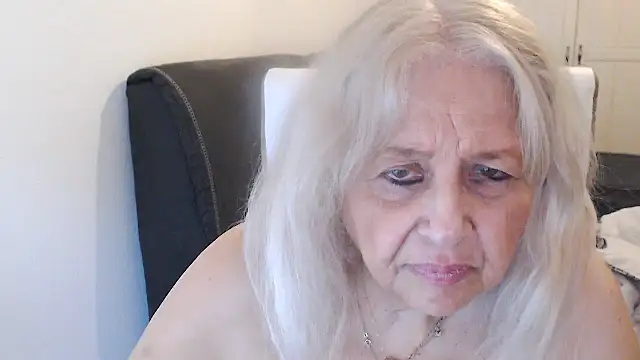 SusiLifeXXX's cam snapshot