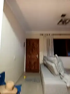 Gallo001 live sex cam