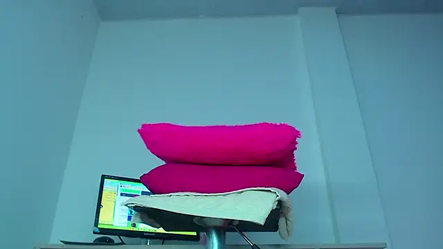 Milytylor live sex cam