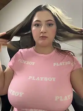 Kamilla_Loop live sex cam