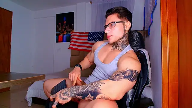 DennisWalkerr live sex cam