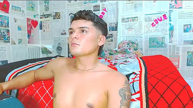 zandrenoir19's cam snapshot