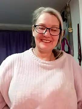 irinamaux live sex cam