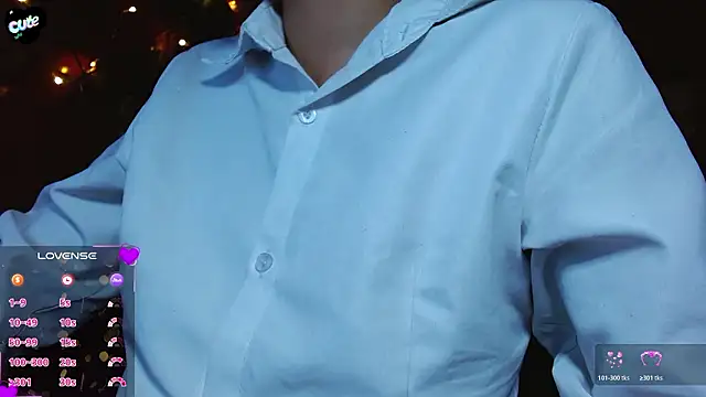 MidoriQuiinn live sex cam