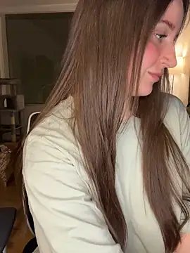 nerdynina live sex cam