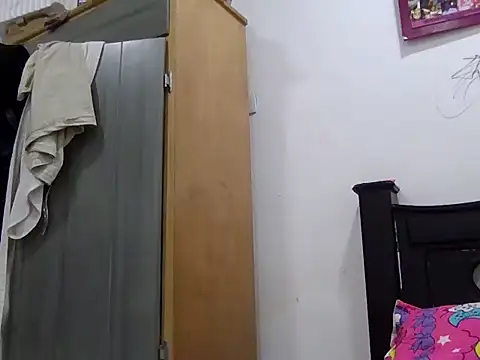 PerlaCurvasgrandes's cam snapshot