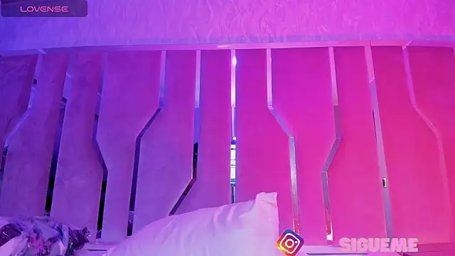 SOOLSTOONE's cam snapshot