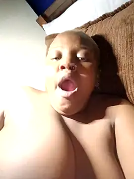 queennapal live sex cam