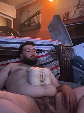 bigdickgio6923 live sex cam