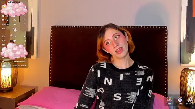 seraphine_star live sex cam