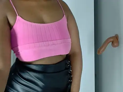 Loyal_Sashaa's cam snapshot