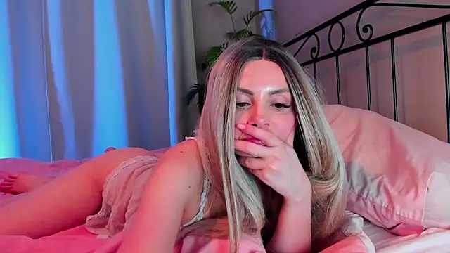 VelvetEliza live sex cam