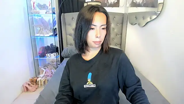 reighnempress live sex cam