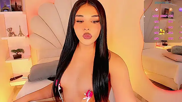 ValentinaMarinn live sex cam